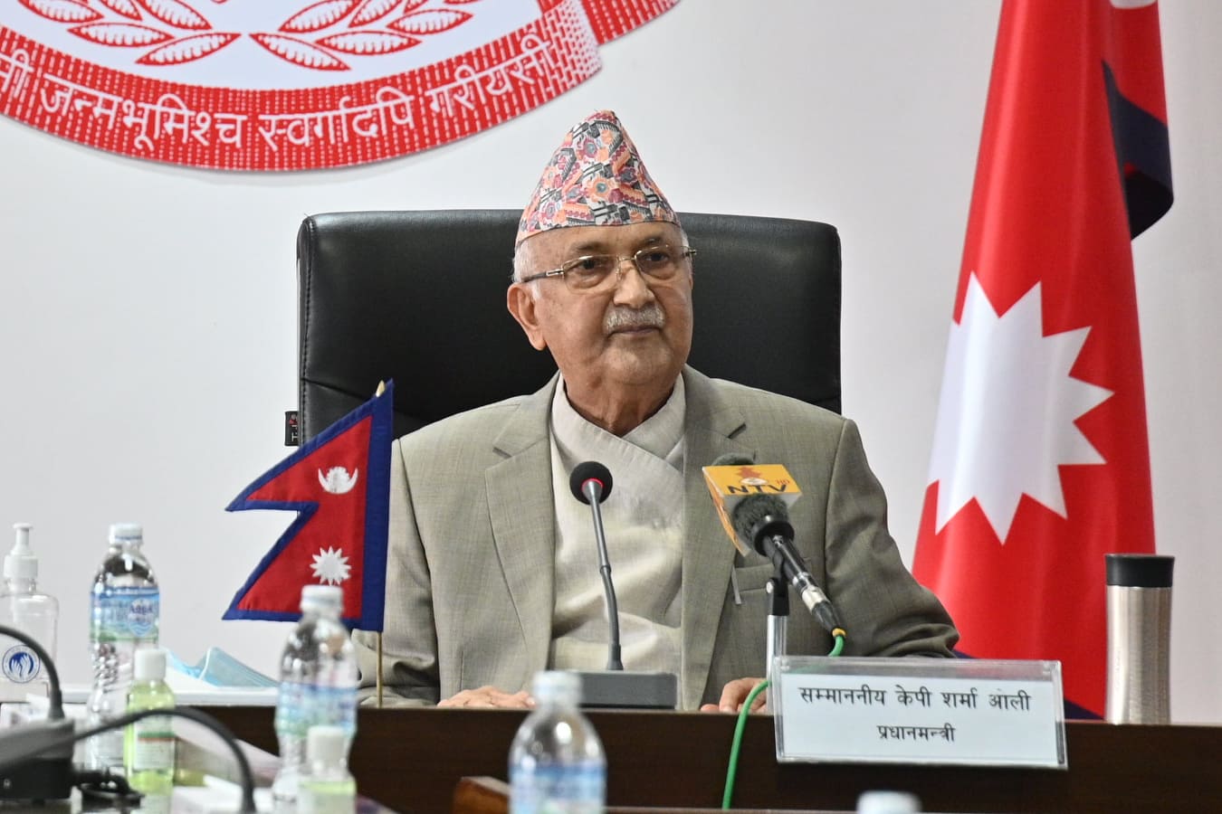 अदालतको परमादेशबाट हटे पनि देश र जनताको हितमा काम गर्छु : ओली